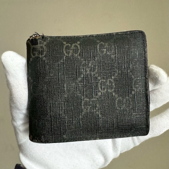 Gucci Black Bi-Fold Wallet - Coated Canvas - Picture 1 of 13